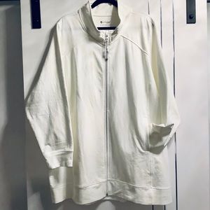 NWT Plus Size 5X Active Zone Cream Jacket